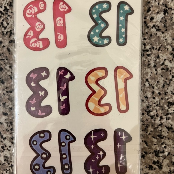 Taylor Swift Temporary Tattoos - 10 sheets - Picture 3 of 5